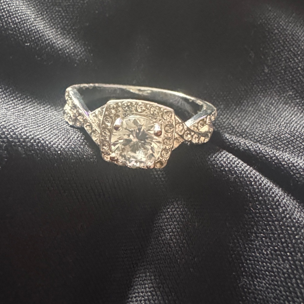 Sterling Silver CubicZirconia Halo Twist Ring in Silver,Princess-cut silver ring - Picture 2 of 6